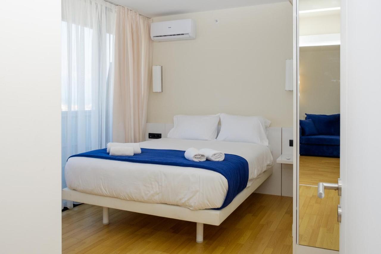 Manco Apartments バトゥーミ エクステリア 写真