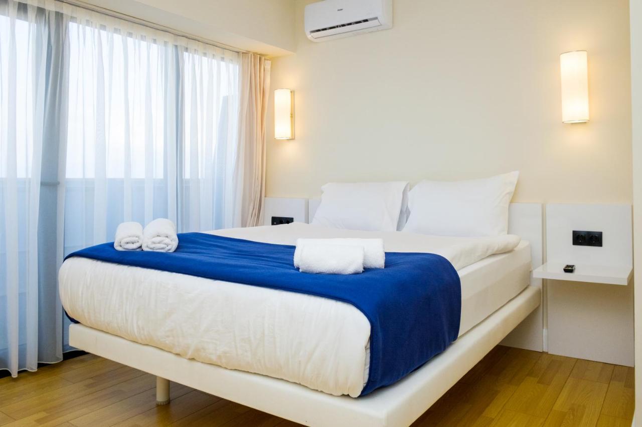 Manco Apartments バトゥーミ エクステリア 写真