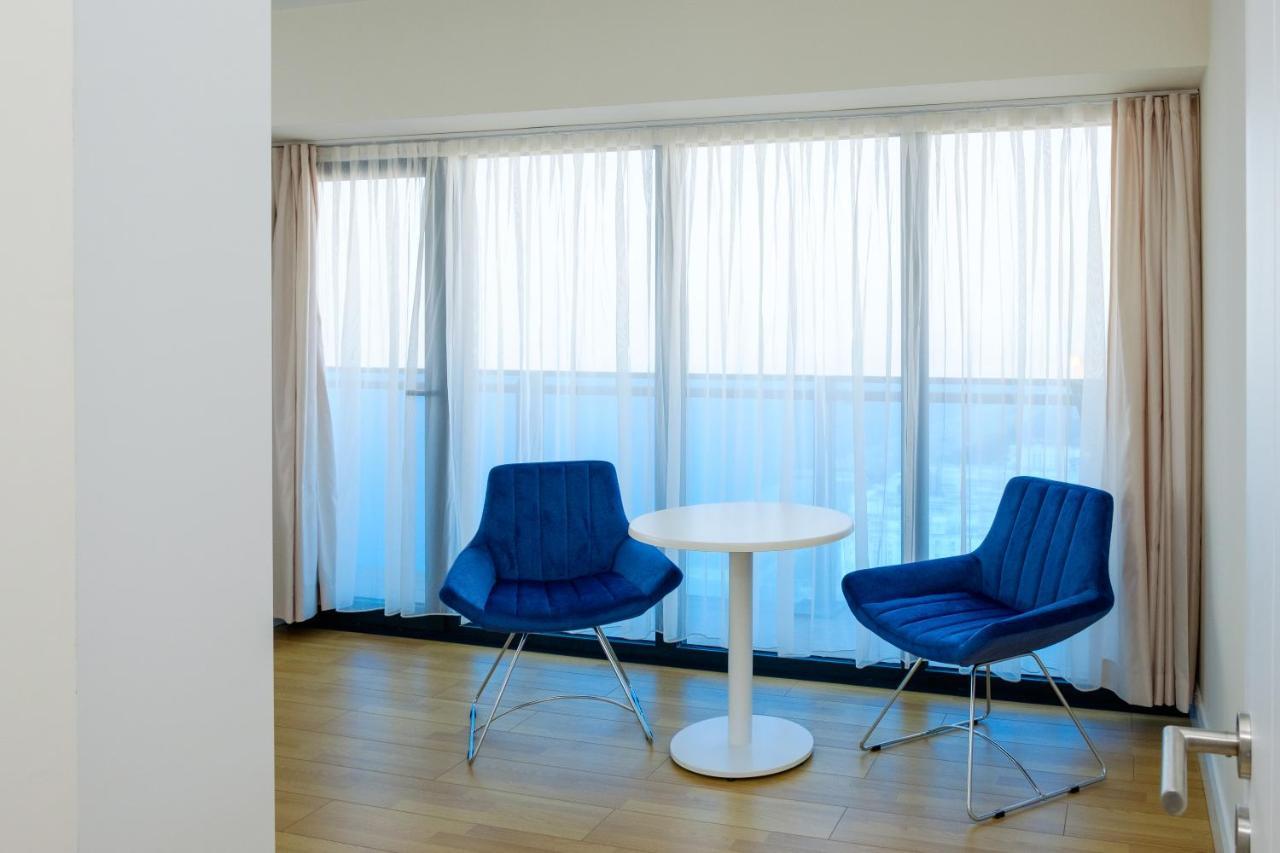 Manco Apartments バトゥーミ エクステリア 写真