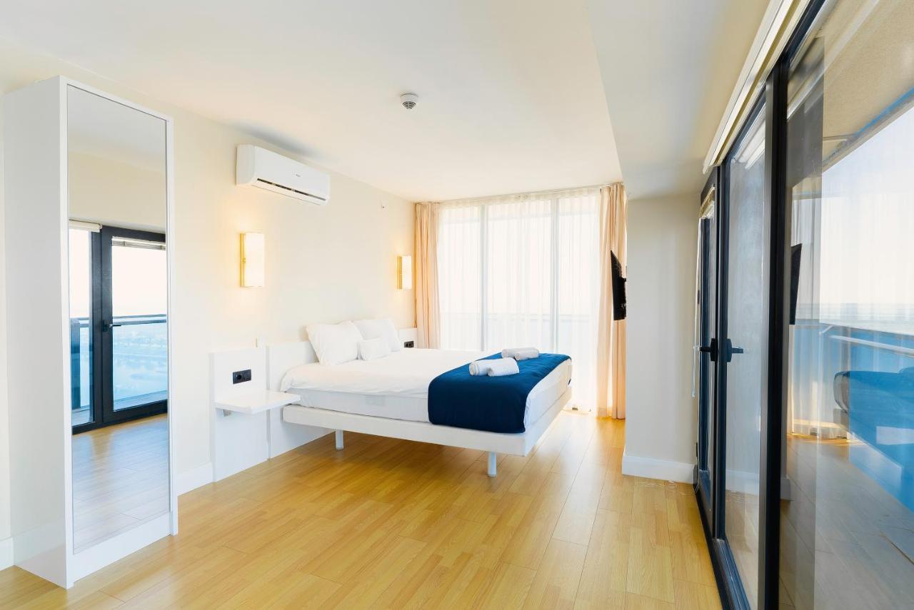 Manco Apartments バトゥーミ エクステリア 写真